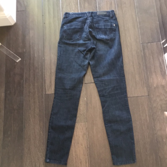 Jolt High Rise Dark Wash Jeans 👖 - Picture 3 of 5